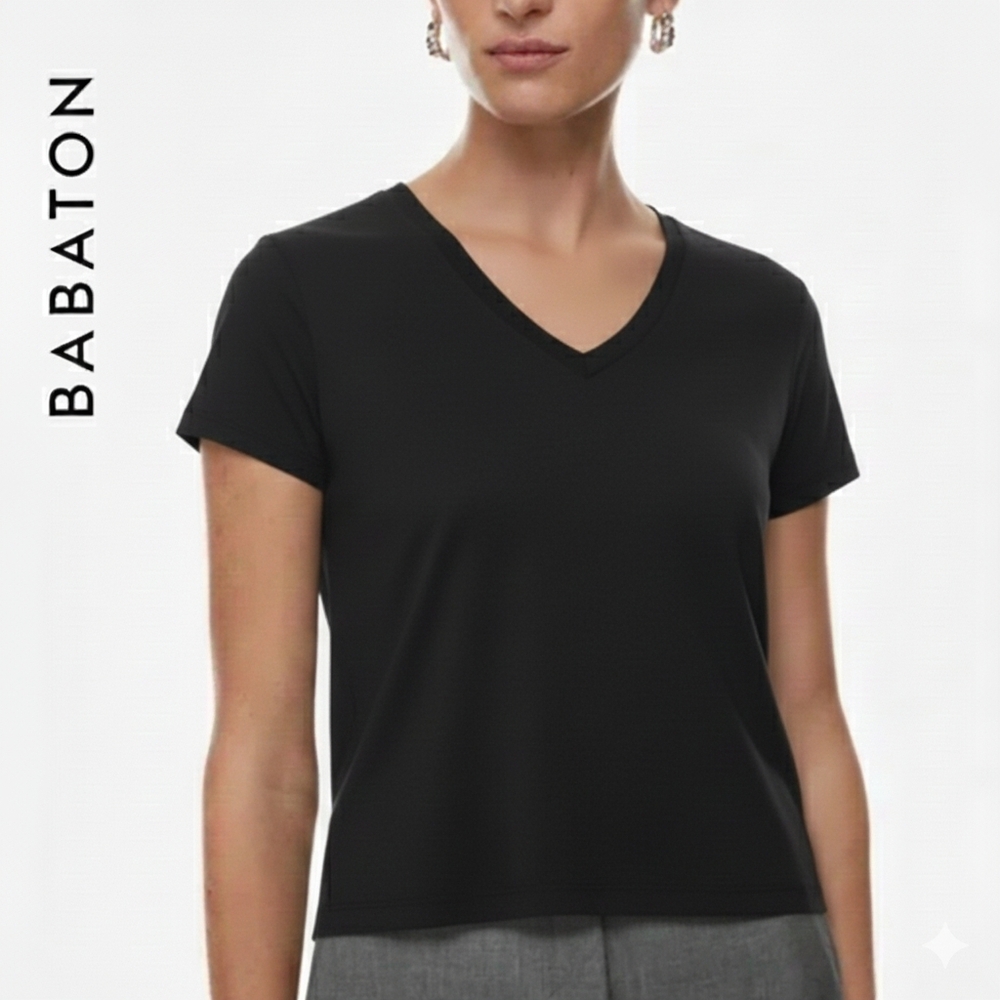 Sz M Aritzia Babaton Everyday T-Shirt Classic Black Short Sleeve V-Neck Tee